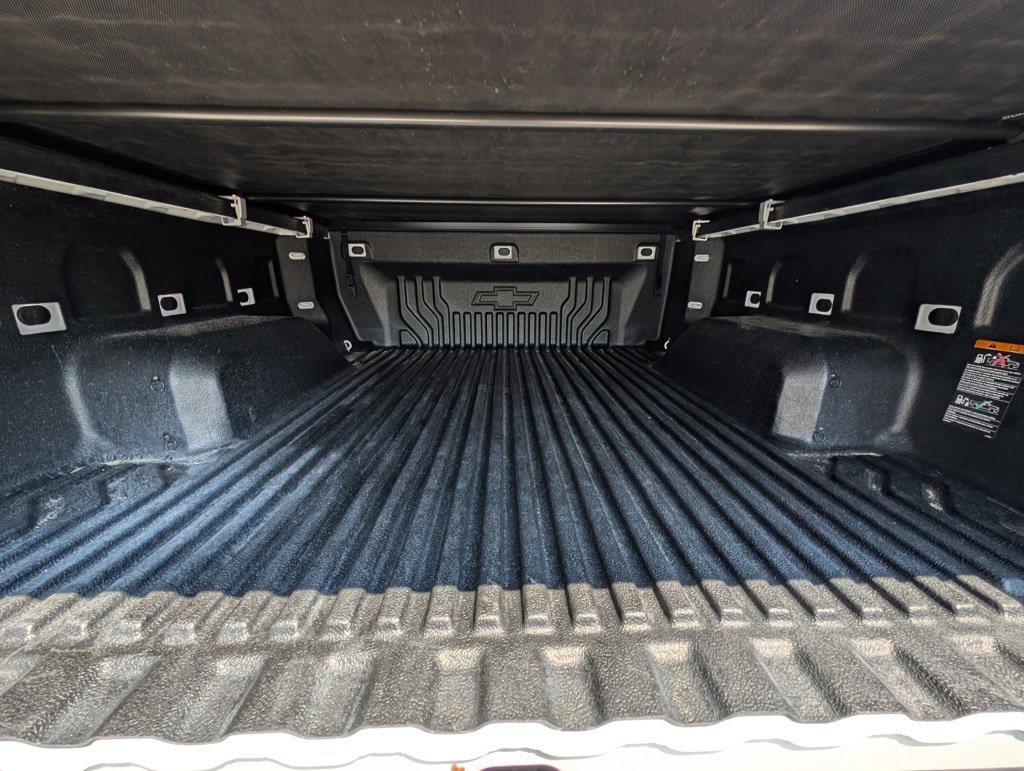 Used 2022 Chevrolet Silverado 1500 LT image 11