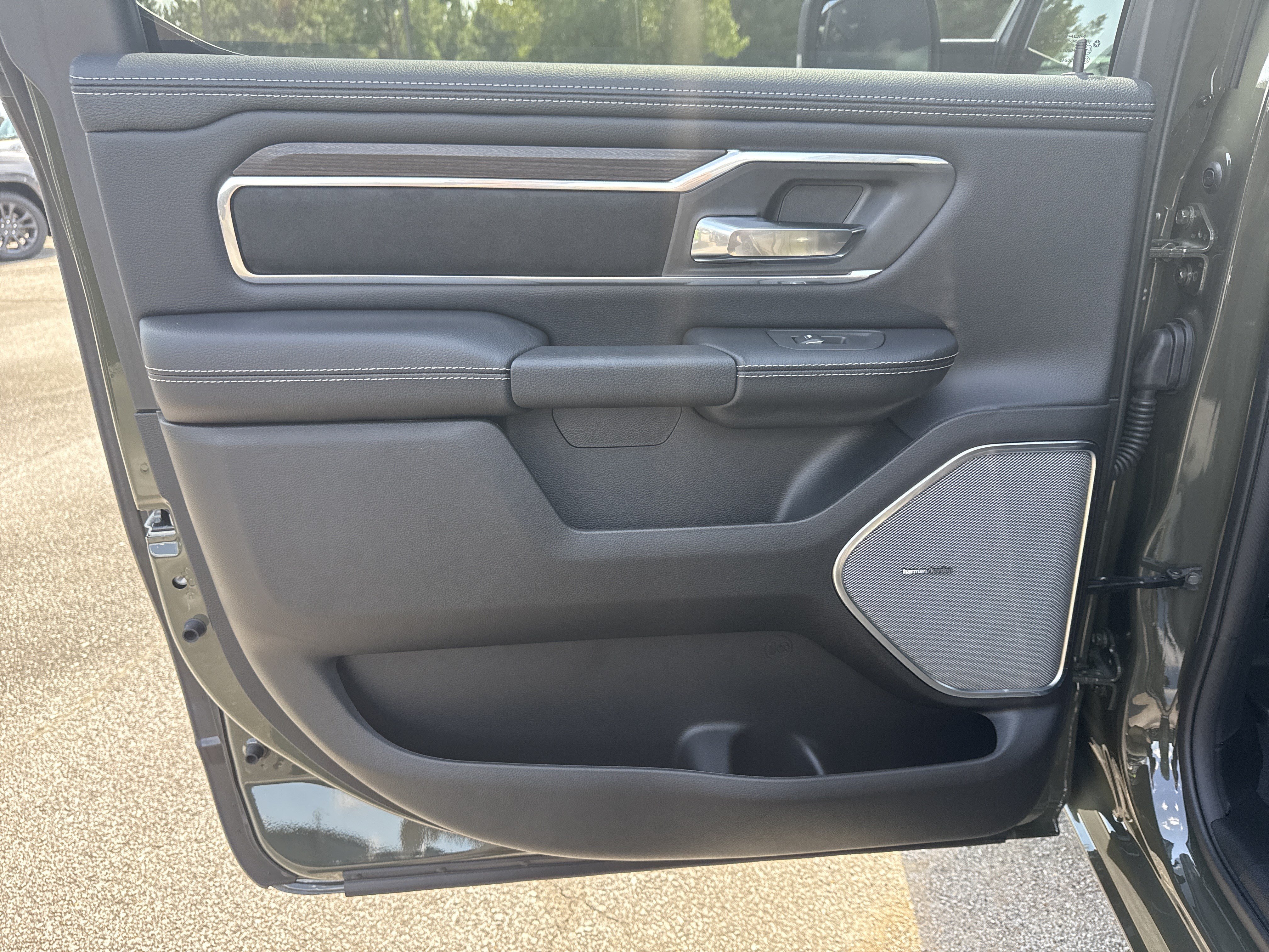 New 2026 RAM 1500 Laramie w/ Night Edition AWD/4WD image 21