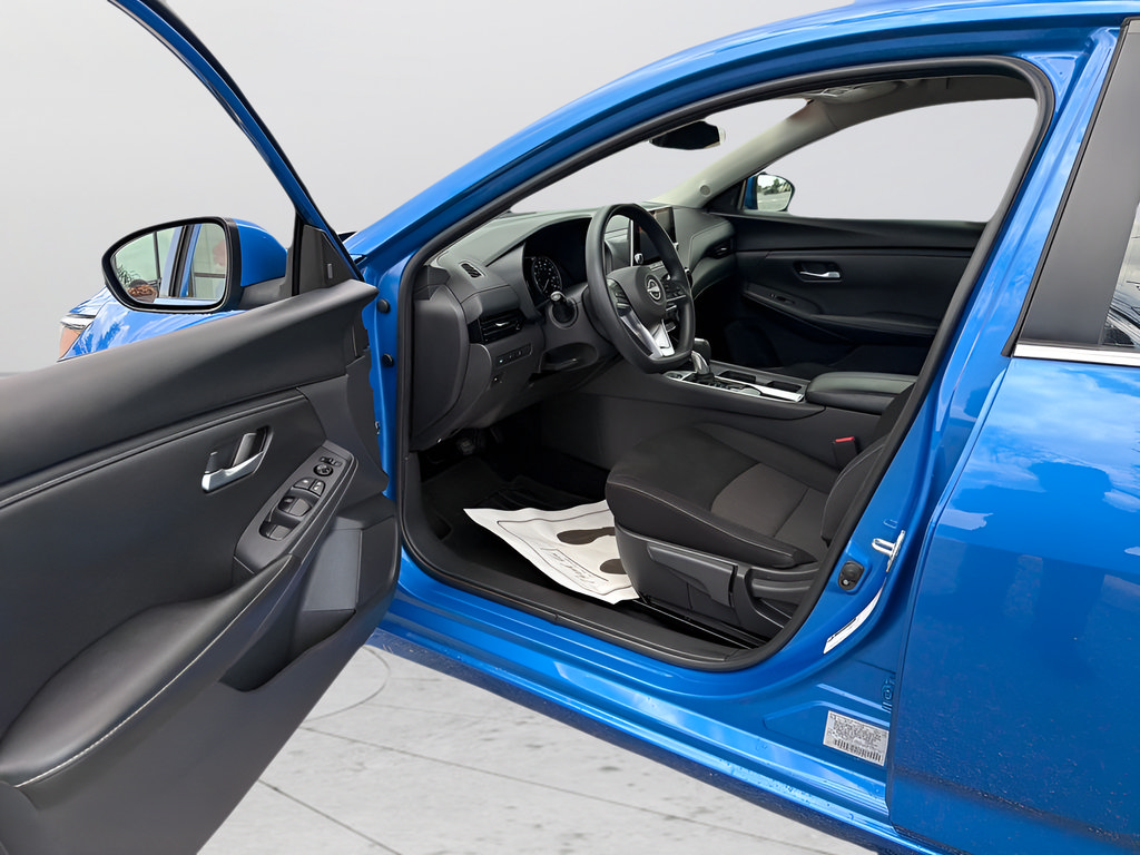 Certified 2025 Nissan Sentra SV FWD image 16