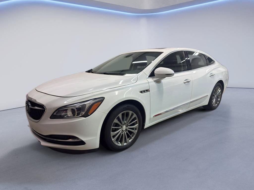 Used 2017 Buick LaCrosse Essence w/ Sun and Shade Package FWD image 3