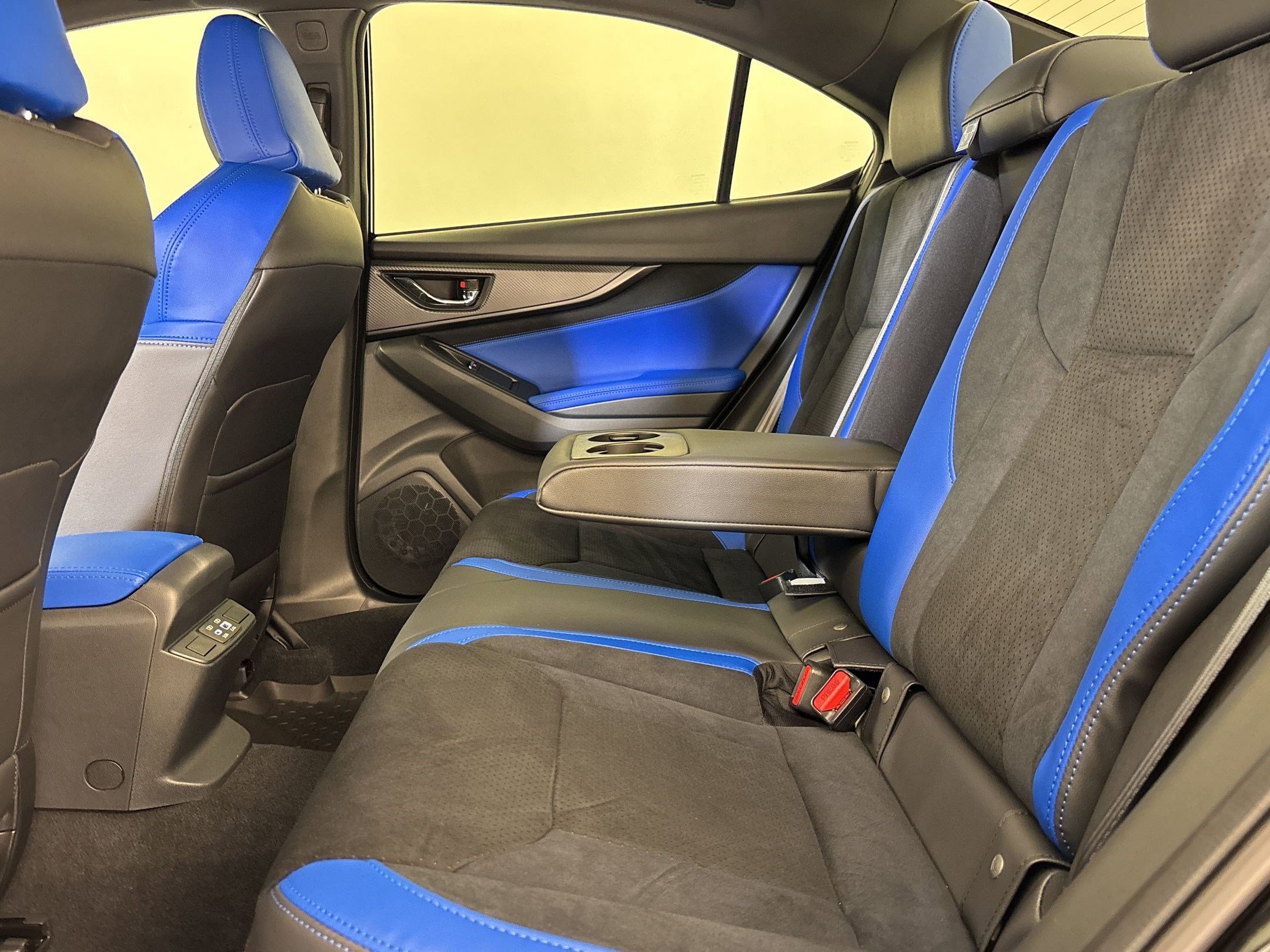 Used 2025 Subaru WRX tS AWD/4WD image 34