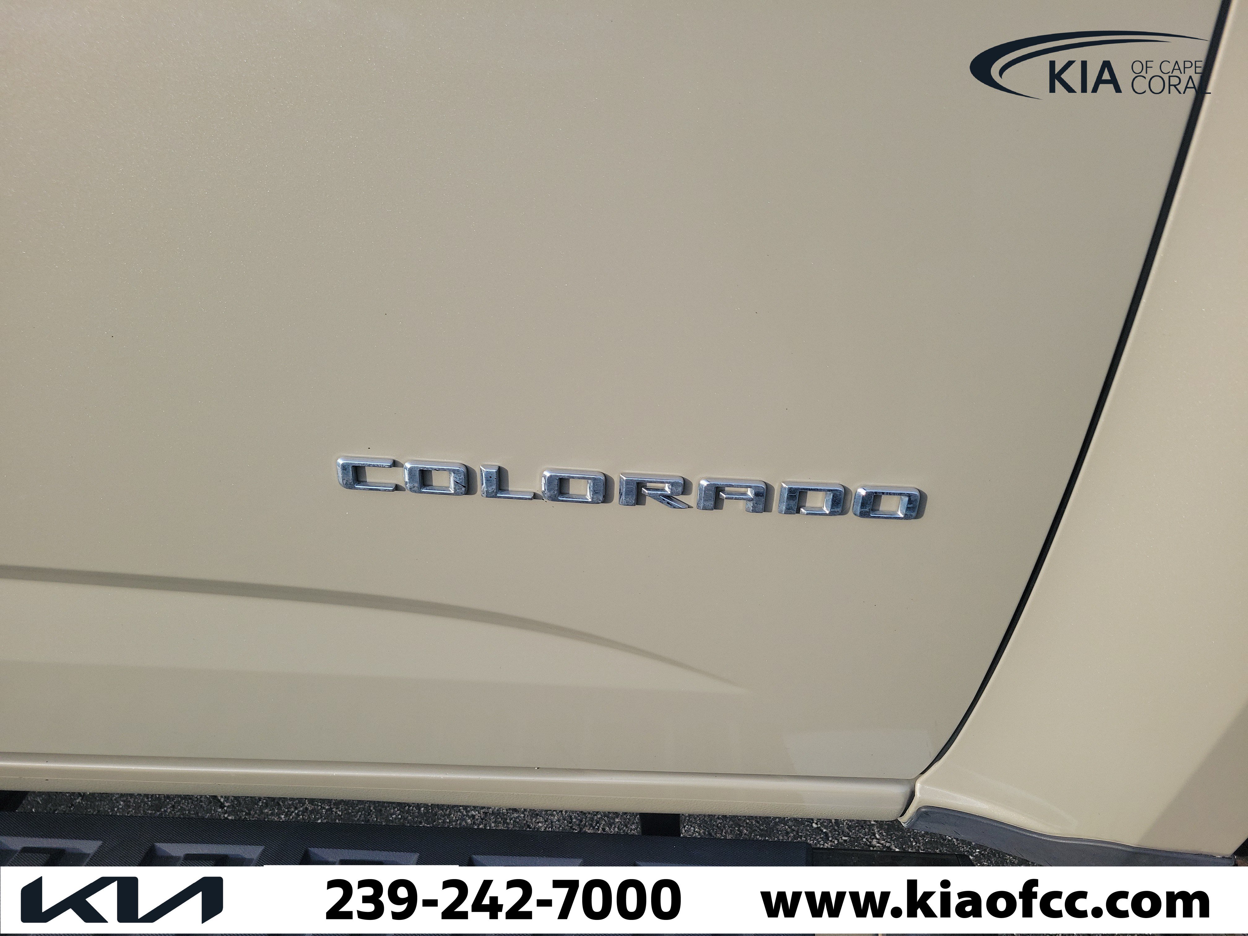 Used 2022 Chevrolet Colorado Z71 AWD/4WD image 9