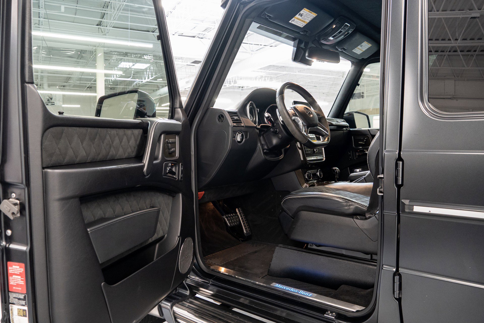 Used 2017 Mercedes-Benz G 550 Squared image 11