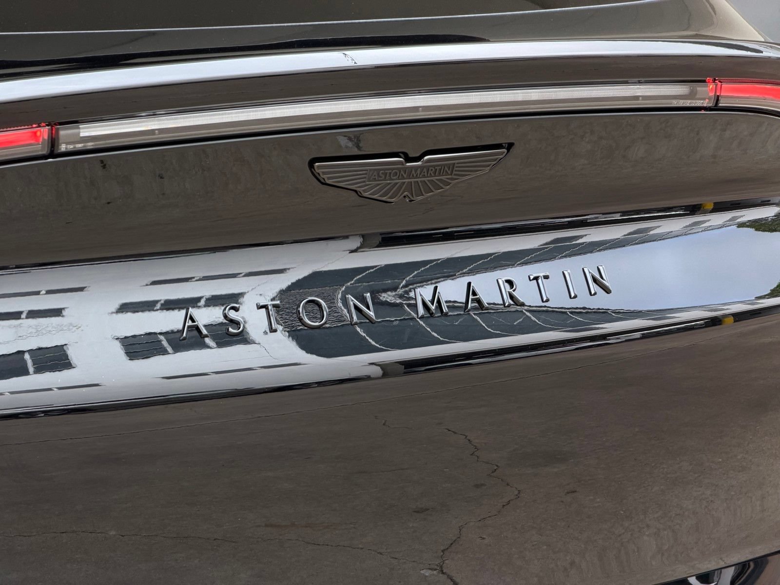 New 2026 Aston Martin DBX 707 AWD/4WD image 21