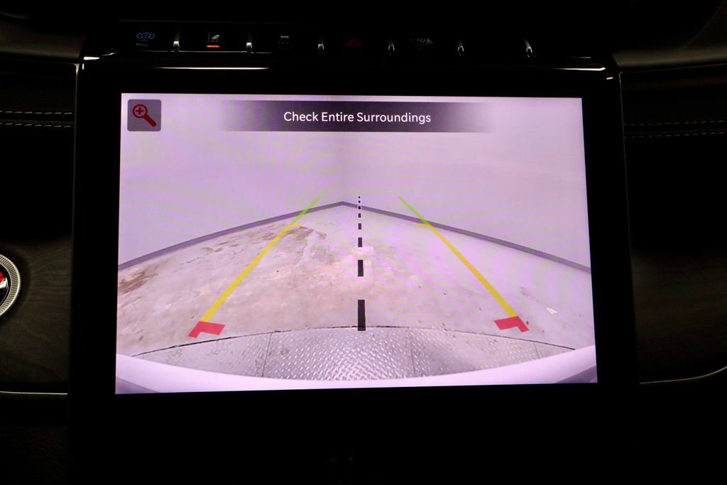 Used 2025 Jeep Grand Cherokee Limited 4xe image 2