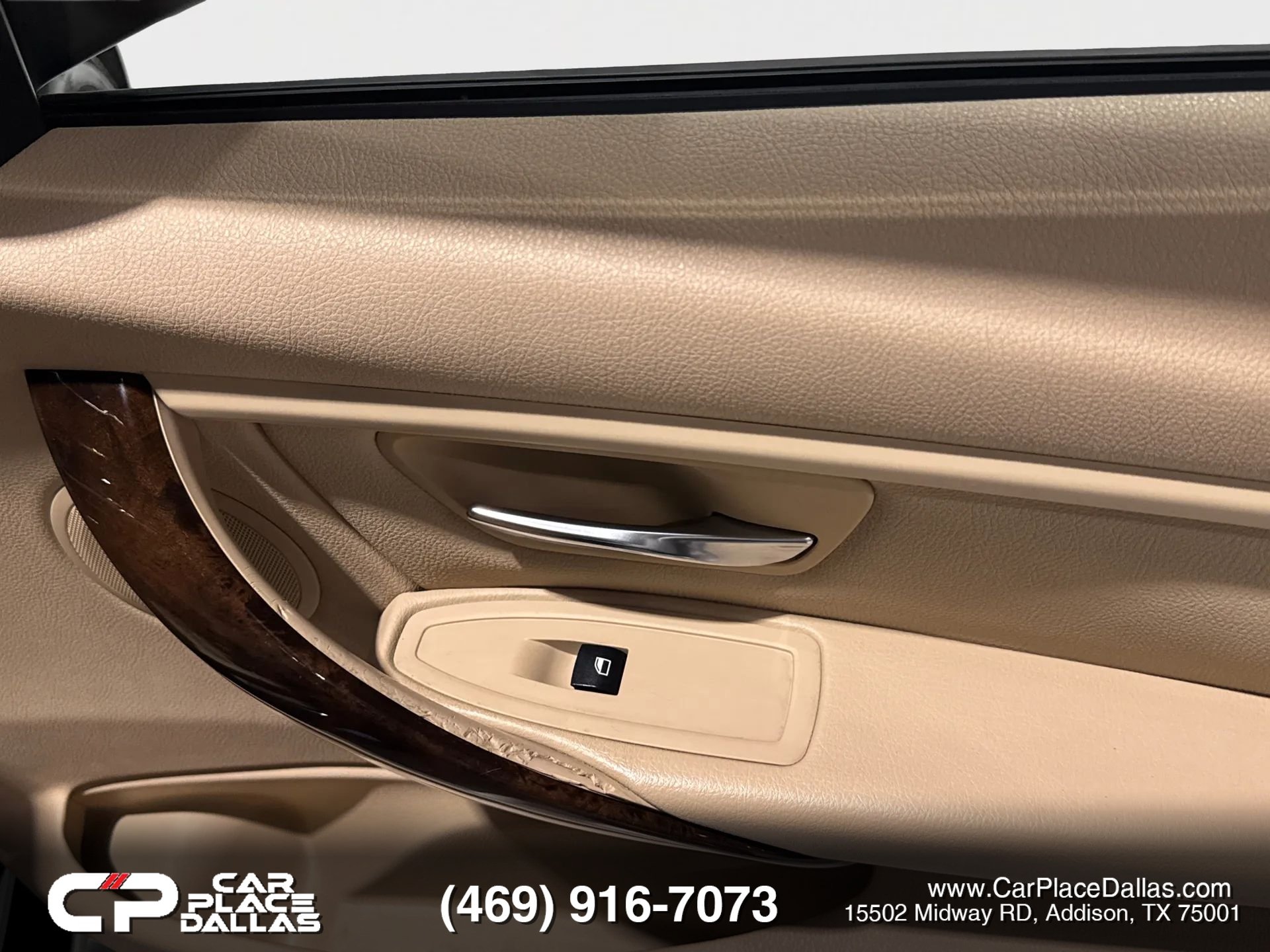 Used 2014 BMW 320i Sedan RWD image 24