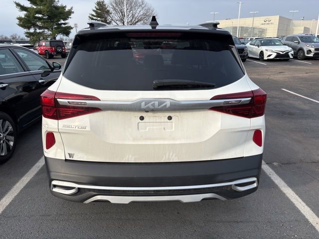 Used 2023 Kia Seltos S w/ Navigation Package image 6