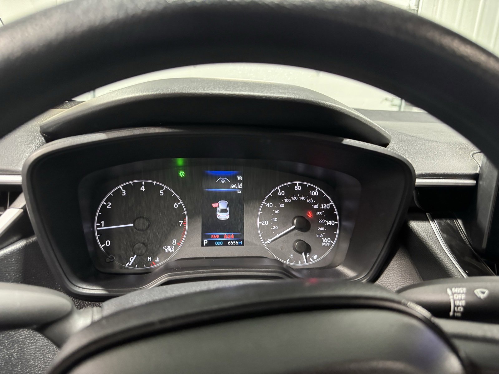 Used 2024 Toyota Corolla LE w/ LE Convenience Package image 23