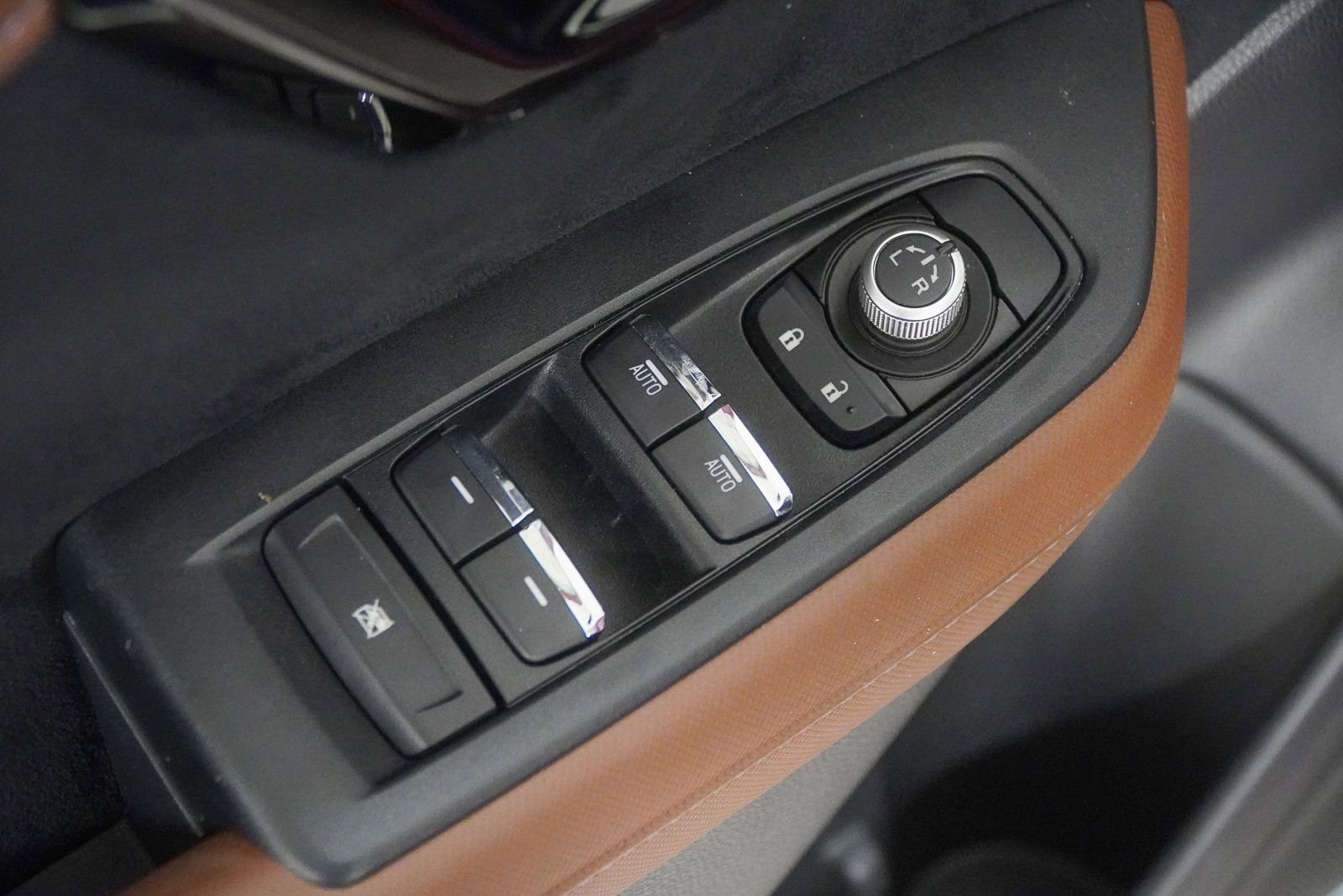 Used 2025 Subaru Forester Touring image 22