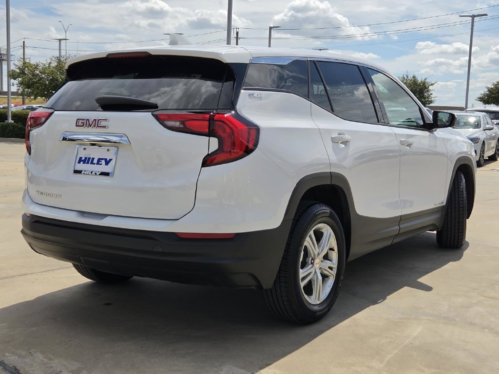 Used 2020 GMC Terrain SLE FWD image 4