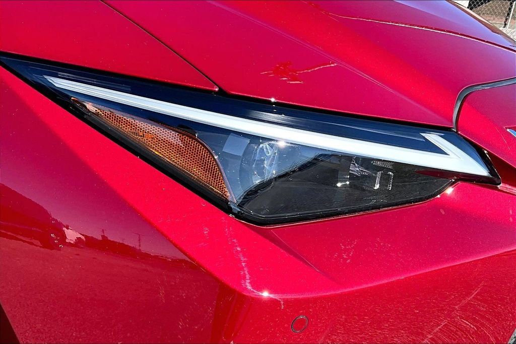 Used 2025 Lexus IS 300 w/ Comfort Package image 40