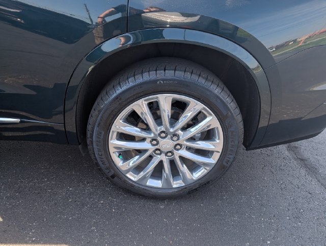 Used 2025 Cadillac XT6 Premium Luxury AWD/4WD image 22