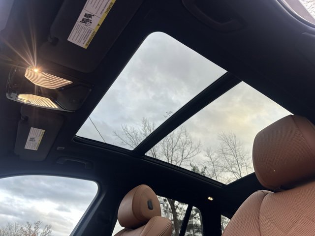 Used 2023 BMW X5 xDrive45e image 20