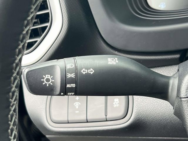 Used 2023 Hyundai Kona SEL w/ Cargo Package image 21