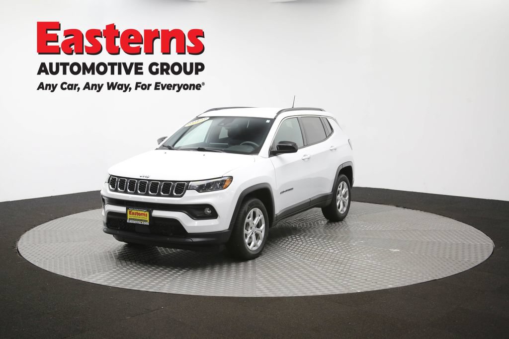 Used 2024 Jeep Compass Latitude AWD/4WD image 53