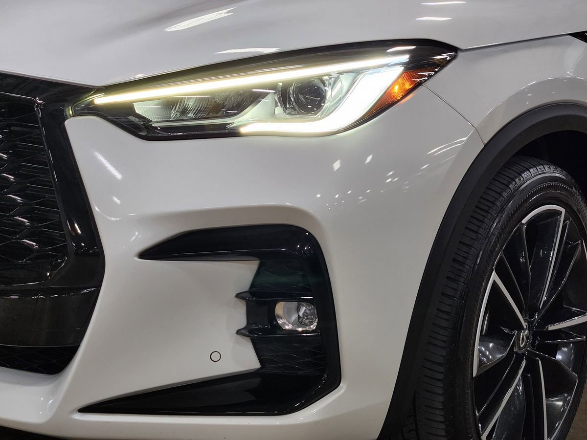 Used 2023 INFINITI QX50 Sport FWD image 14