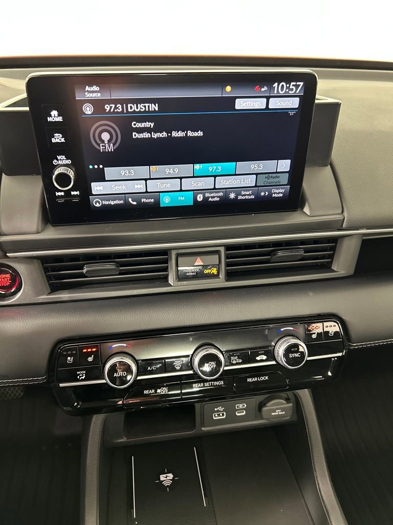 Used 2025 Honda Pilot Elite image 13