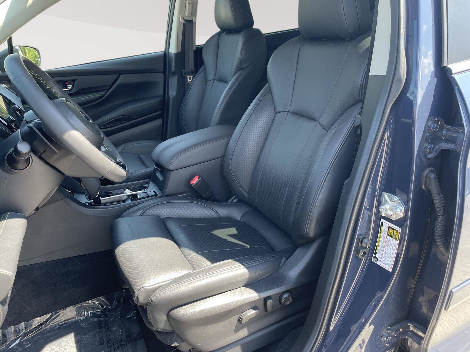 Certified 2025 Subaru Ascent Bronze Edition AWD/4WD image 3