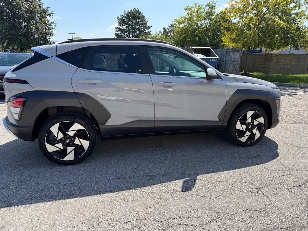 Used 2026 Hyundai Kona Limited AWD/4WD image 3