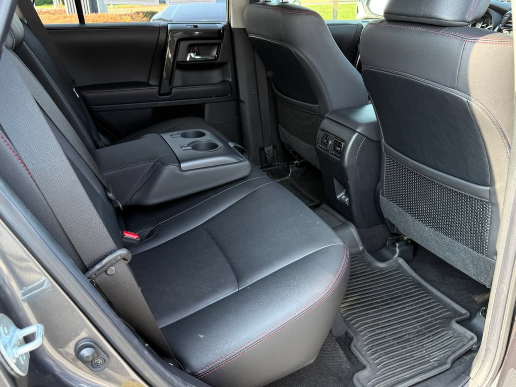 Used 2020 Toyota 4Runner TRD Off-Road Premium w/ Moonroof Package AWD/4WD image 22