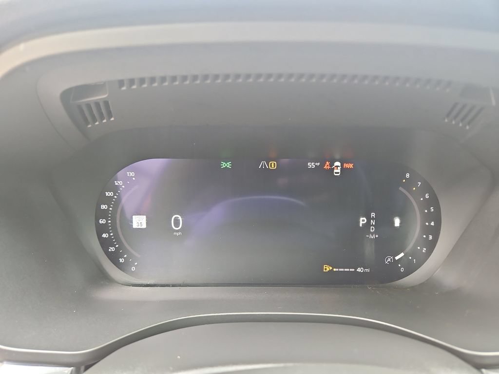 Used 2023 Volvo XC60 B5 Core AWD/4WD image 15