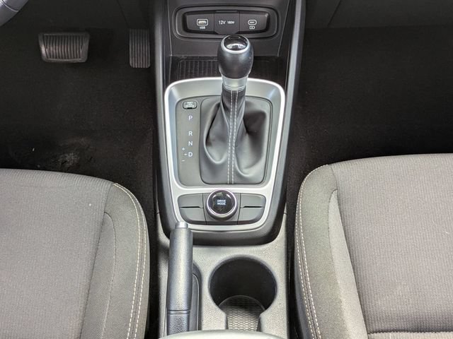 Used 2025 Hyundai Venue SEL FWD image 20
