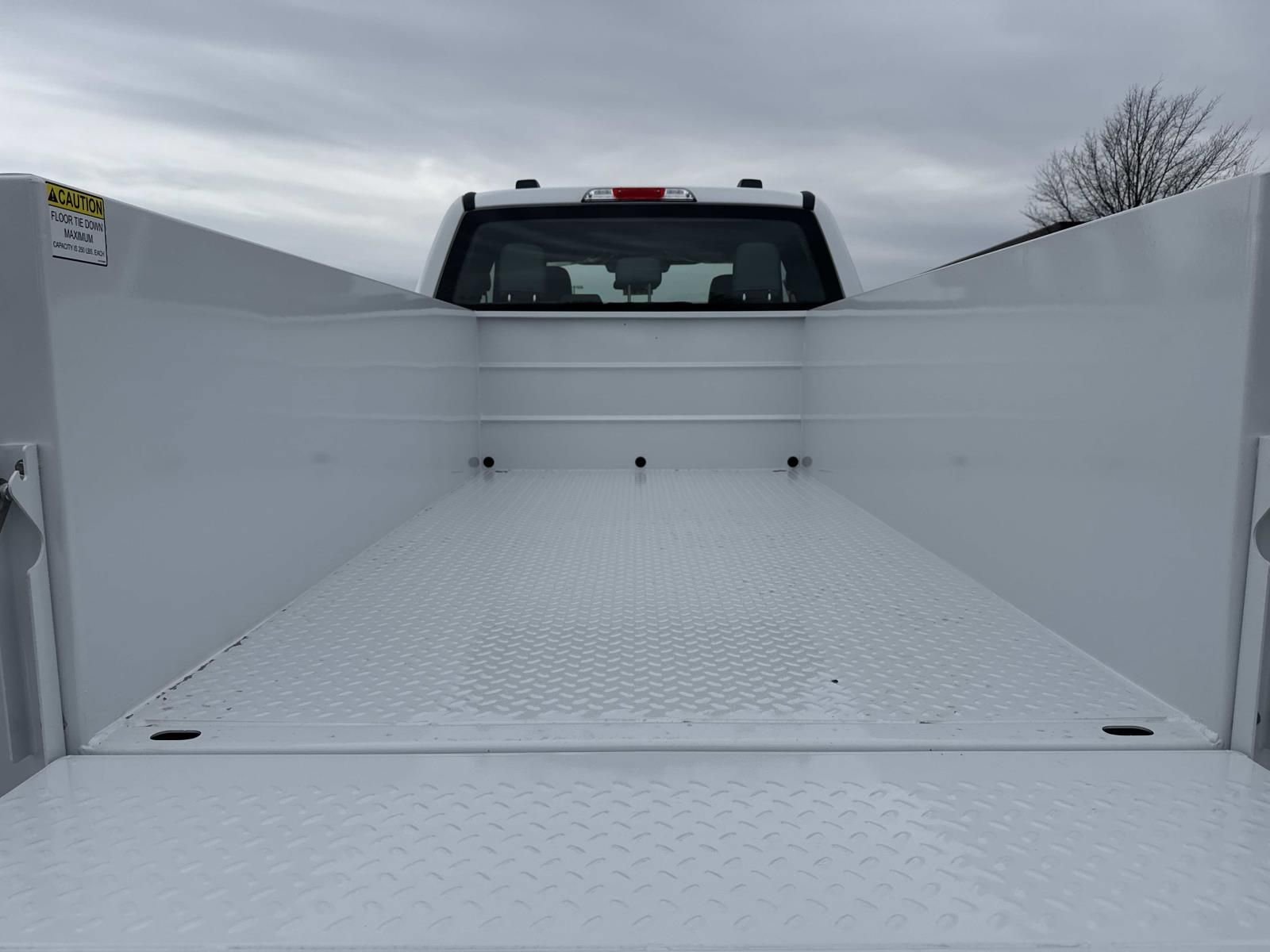 New 2026 Ford F250 XL w/ XL Chrome Package image 13