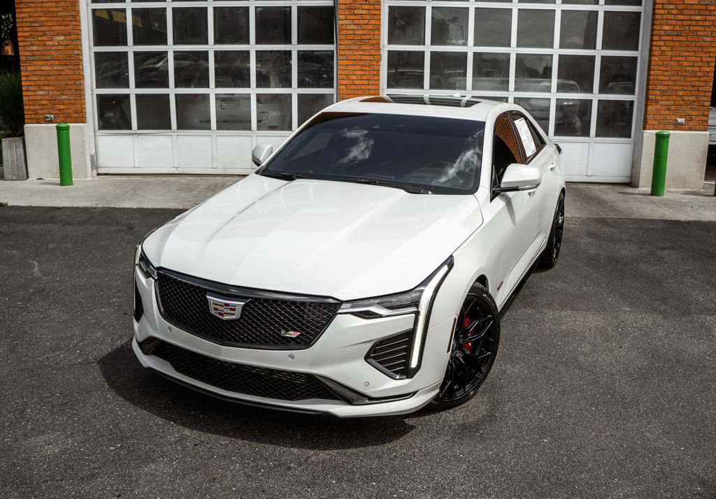 Used 2022 Cadillac CT4 V w/ Navigation Package RWD image 2