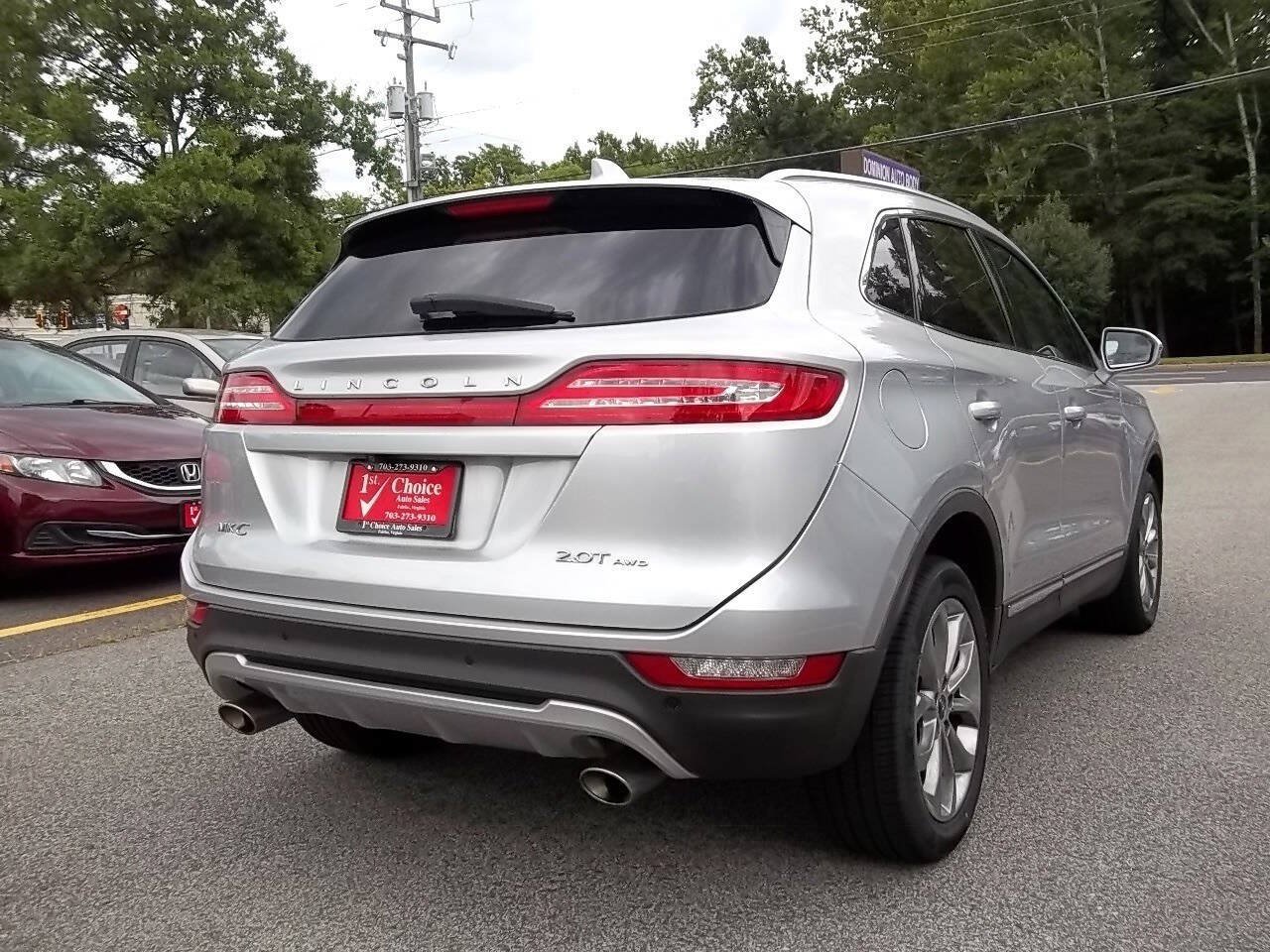 Used 2018 Lincoln MKC Select w/ Select Plus Package AWD/4WD image 3