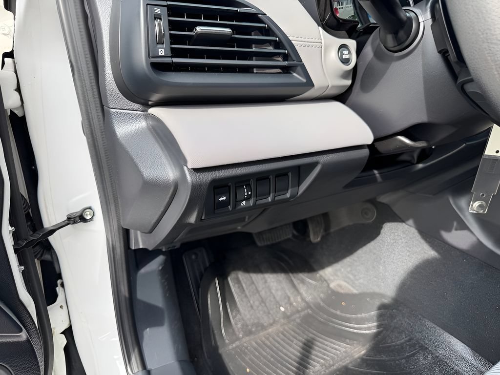 Used 2020 Subaru Legacy AWD/4WD image 17