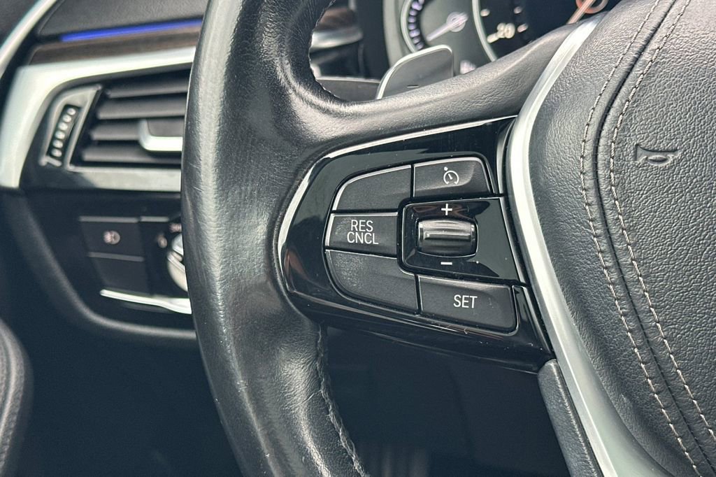 Used 2018 BMW 530i image 26