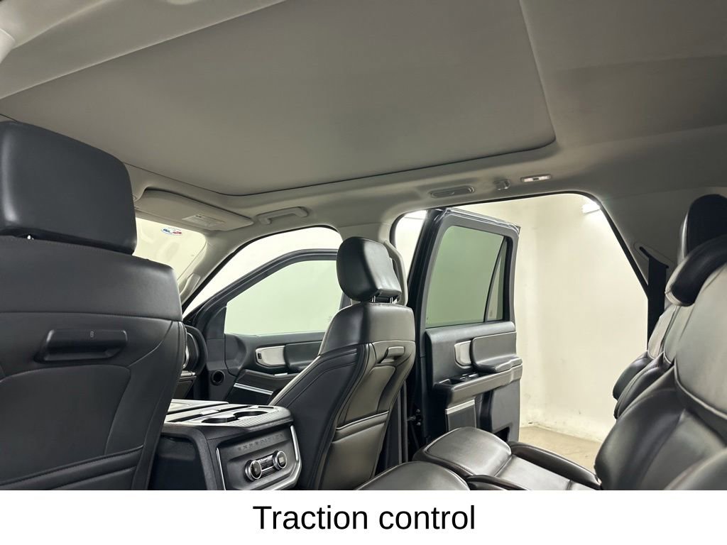Used 2025 Ford Expedition Max Active AWD/4WD image 28