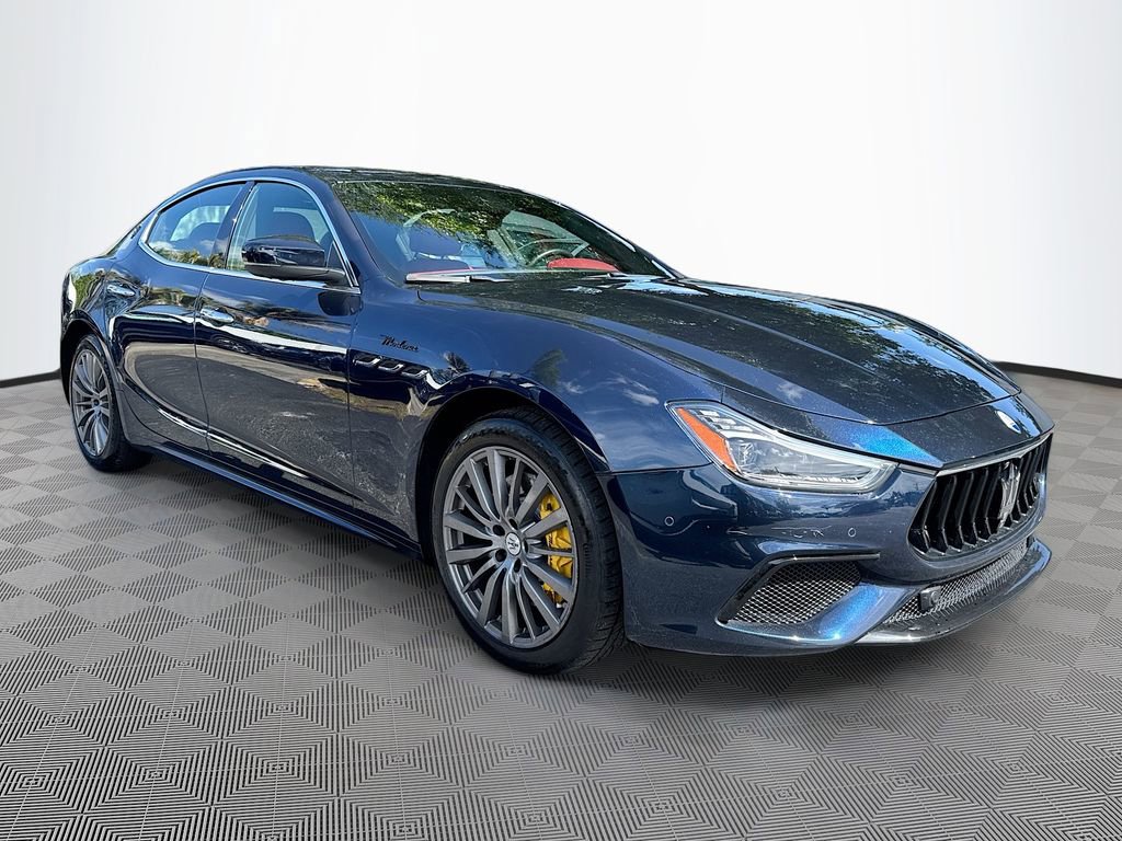 Used 2023 Maserati Ghibli Modena RWD image 4