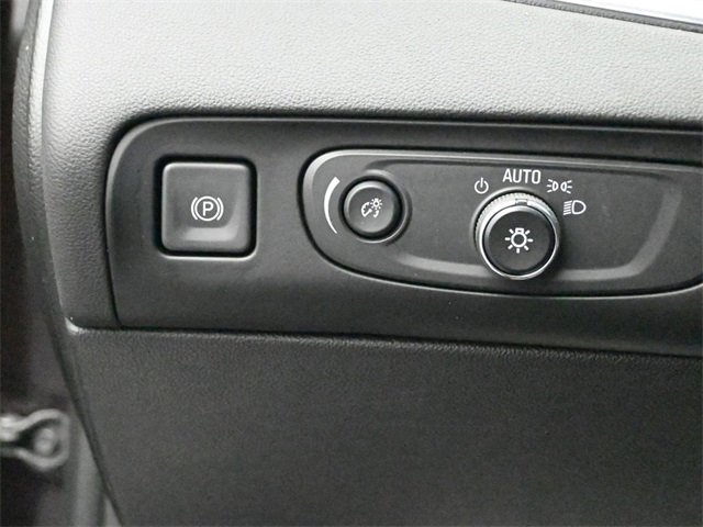 Used 2021 Buick Enclave Avenir w/ Avenir Technology Package image 11