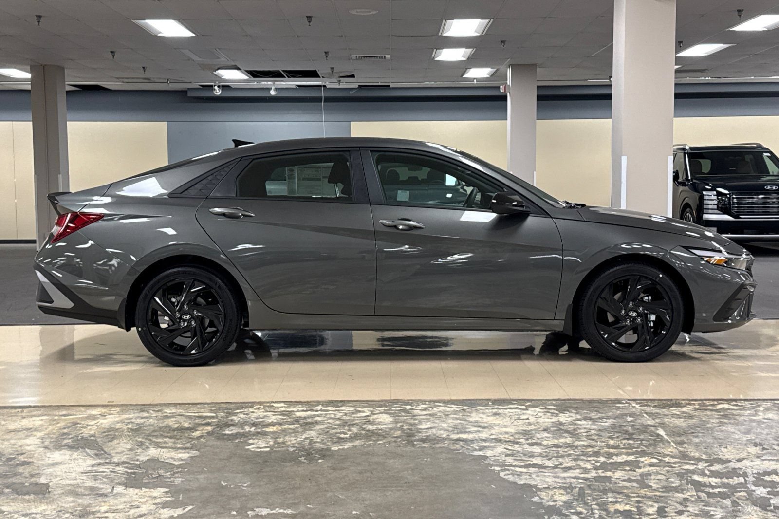 New 2026 Hyundai Elantra Sport FWD image 3