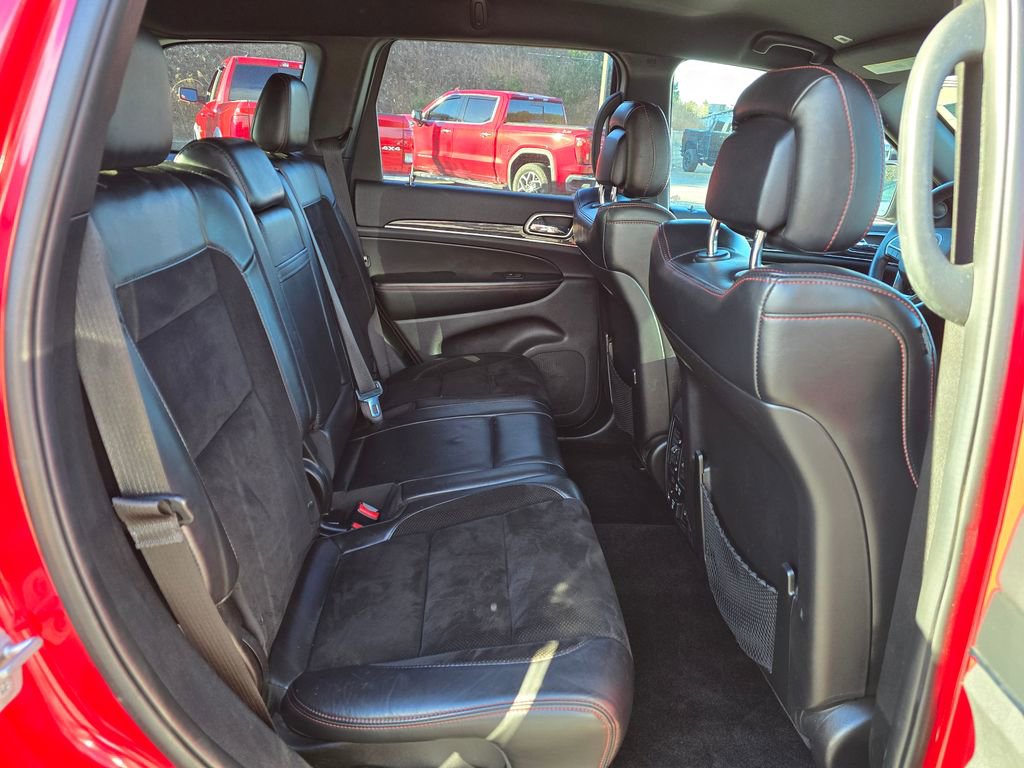 Used 2017 Jeep Grand Cherokee Trailhawk image 23