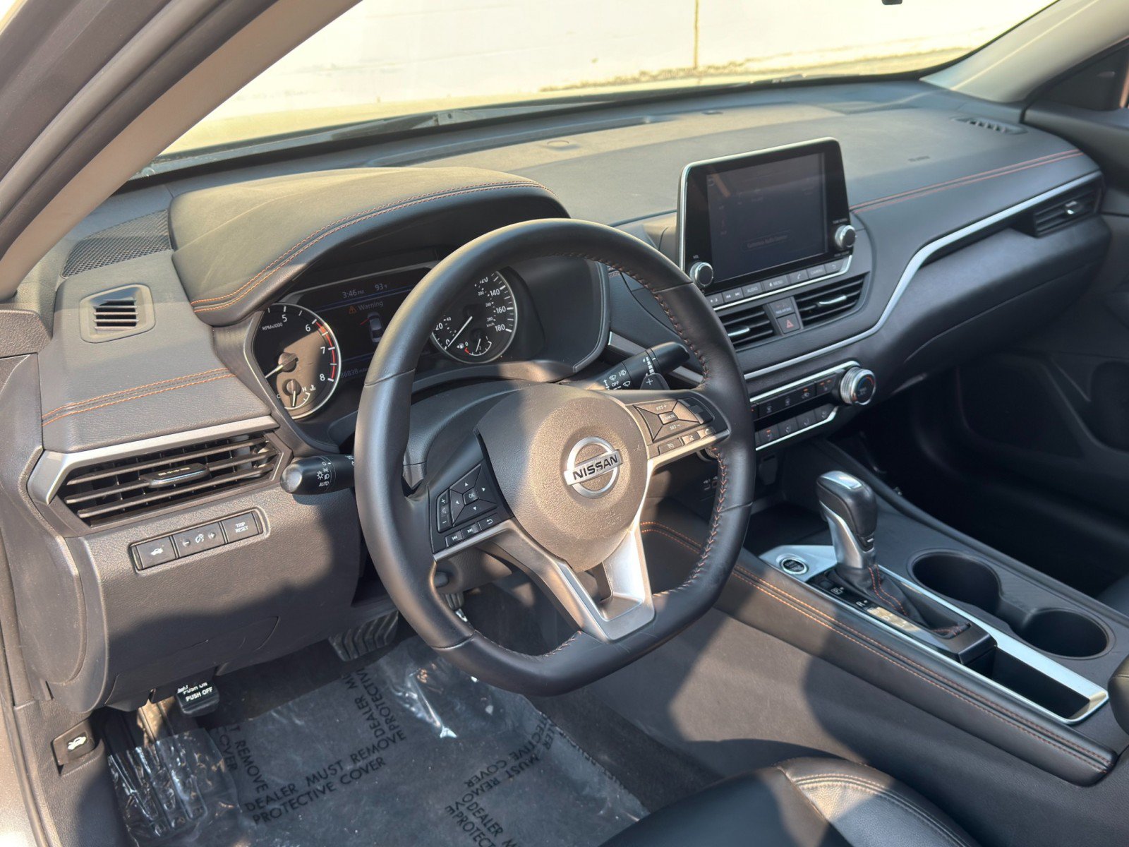 Used 2022 Nissan Altima 2.0 SR FWD image 12