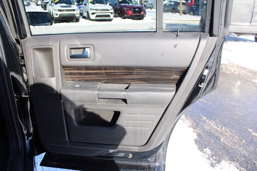 Used 2016 Ford Flex SEL w/ Equipment Group 202A image 24