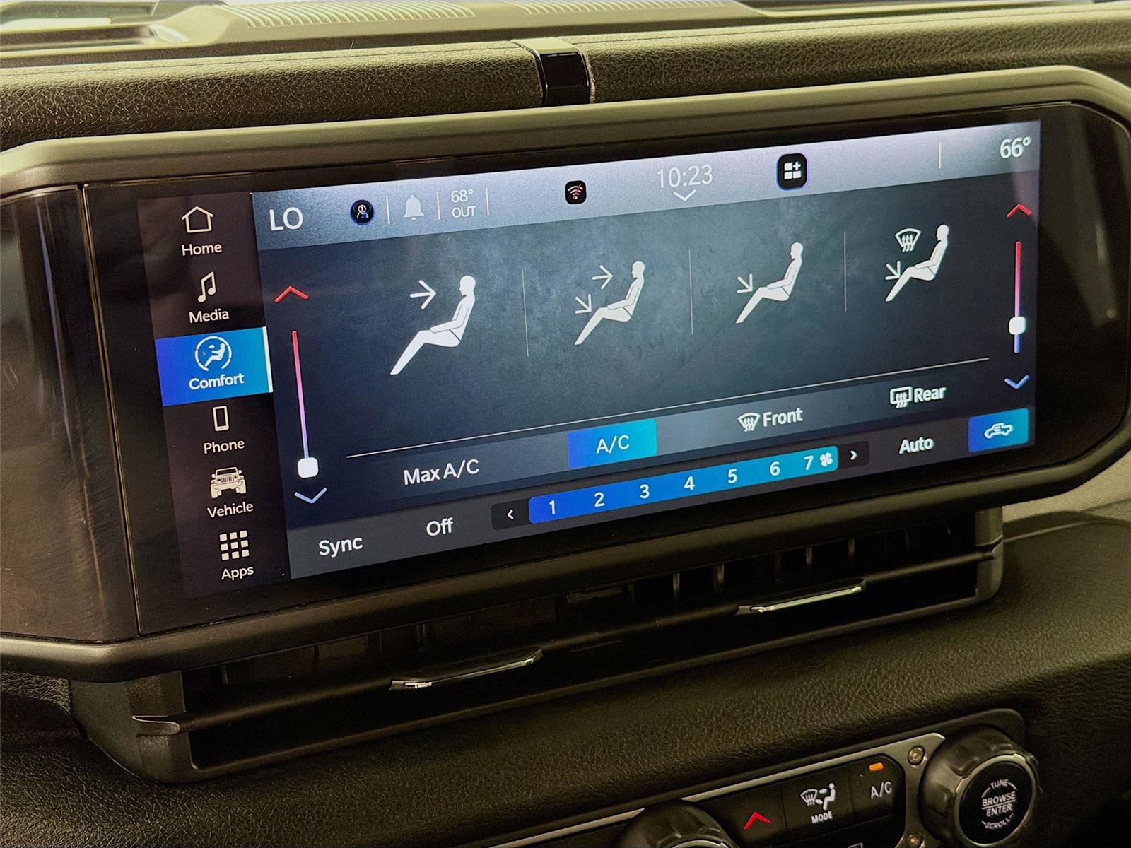 Used 2025 Jeep Gladiator Sport AWD/4WD image 21