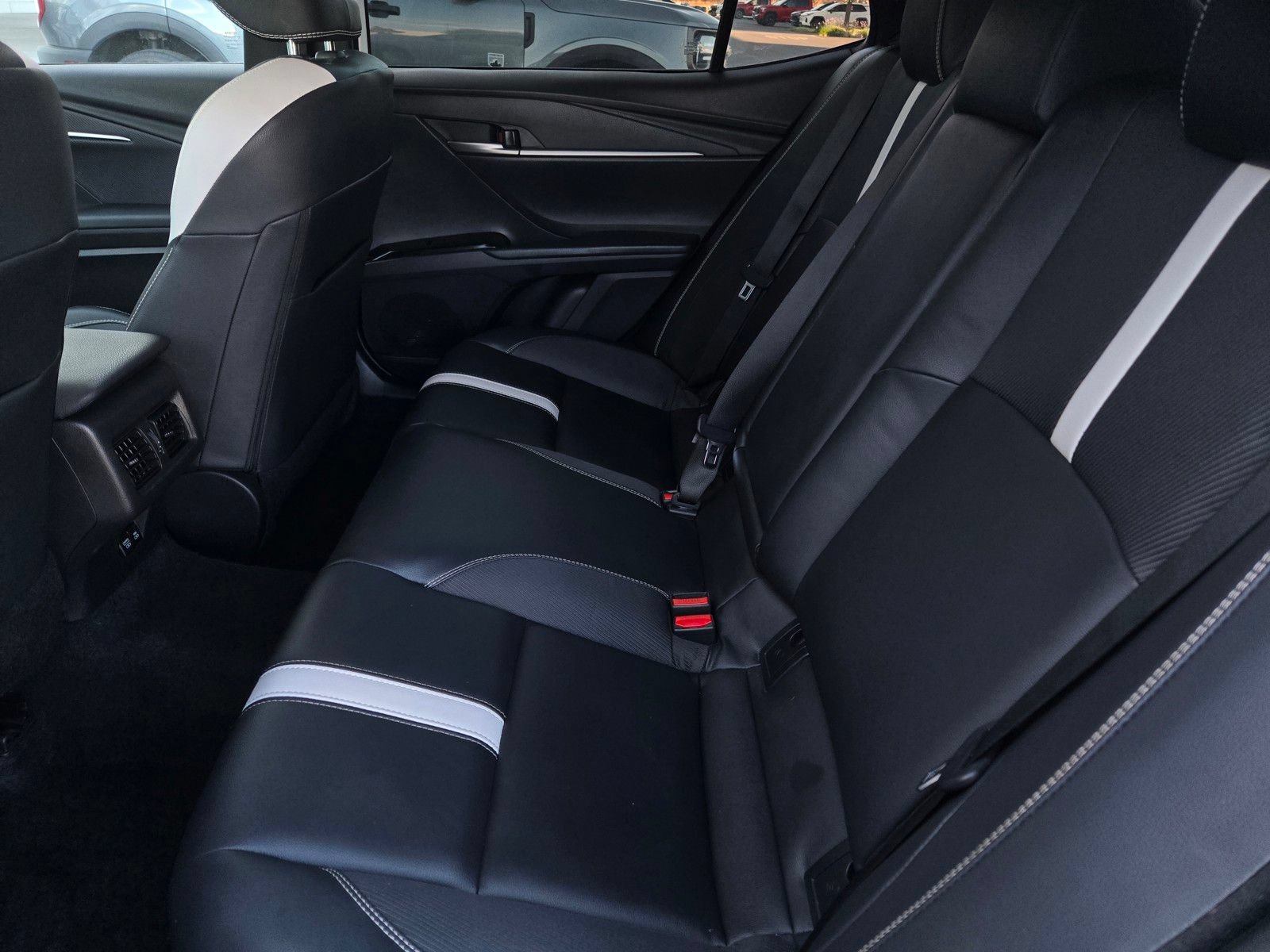 Certified 2025 Toyota Camry SE w/ Convenience Package FWD image 11