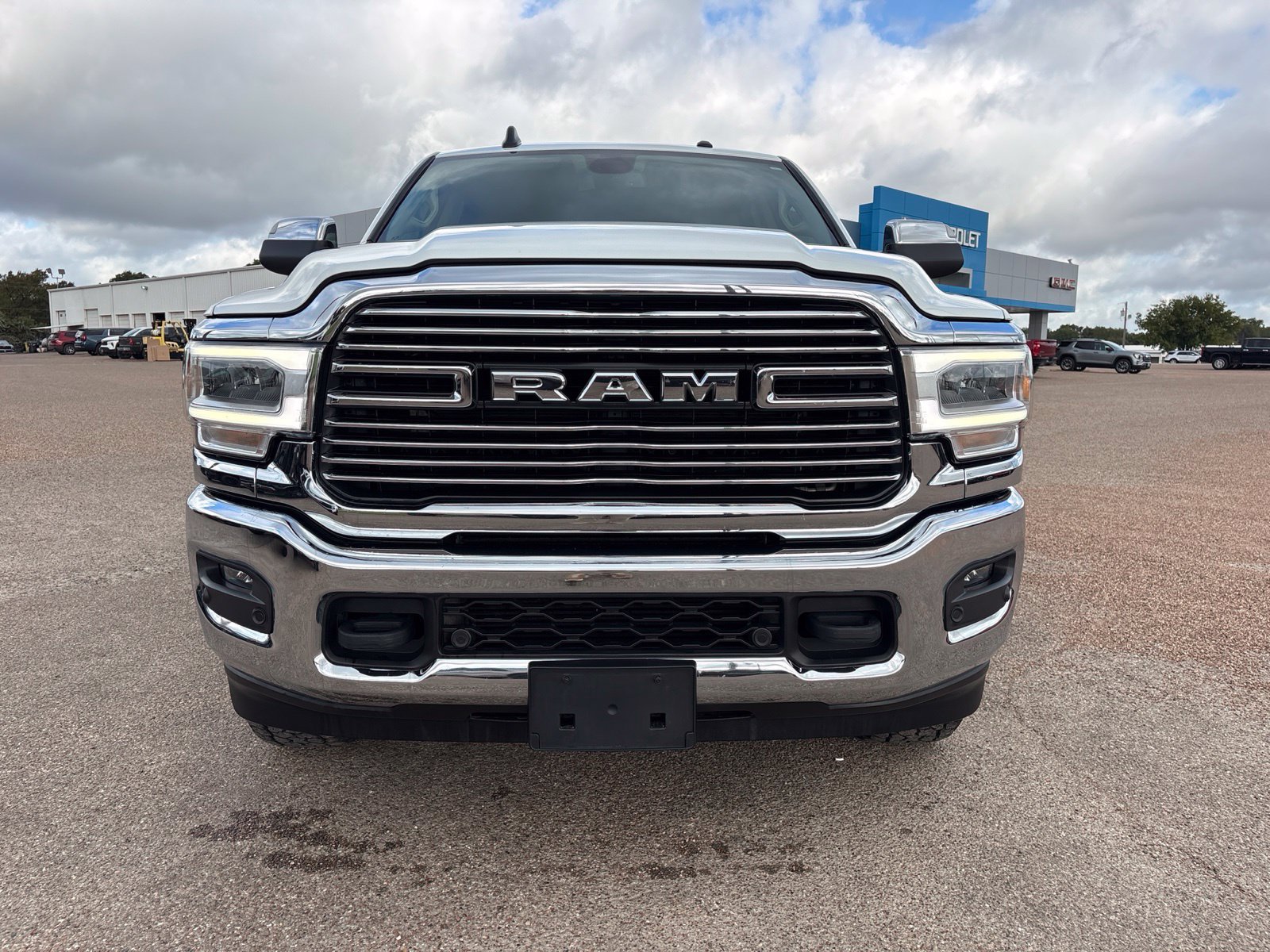Used 2022 RAM 2500 Laramie AWD/4WD image 9