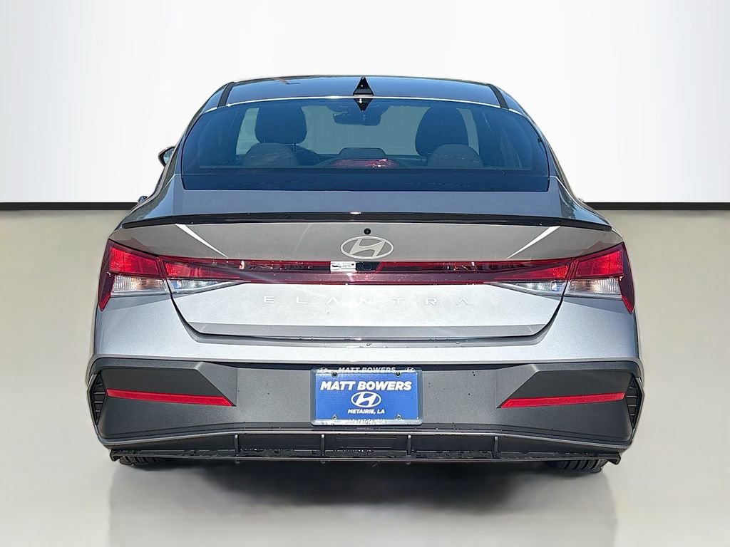 New 2026 Hyundai Elantra Sport image 6