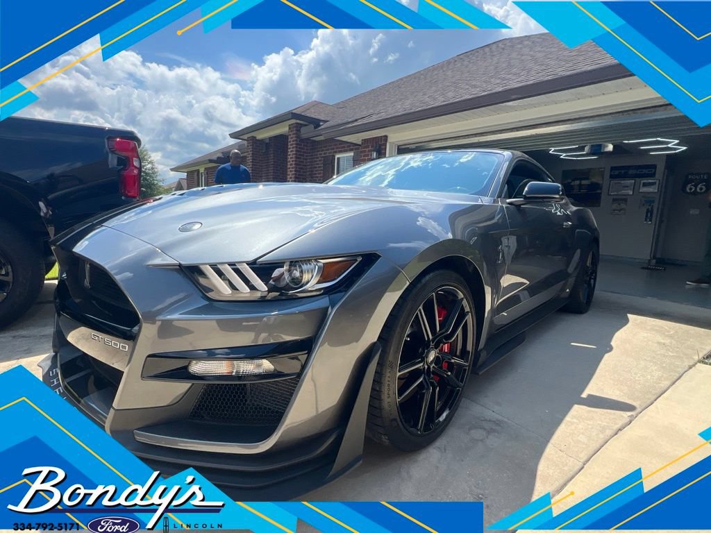 Used 2021 Ford Mustang Shelby GT500 w/ Technology Package RWD image 1