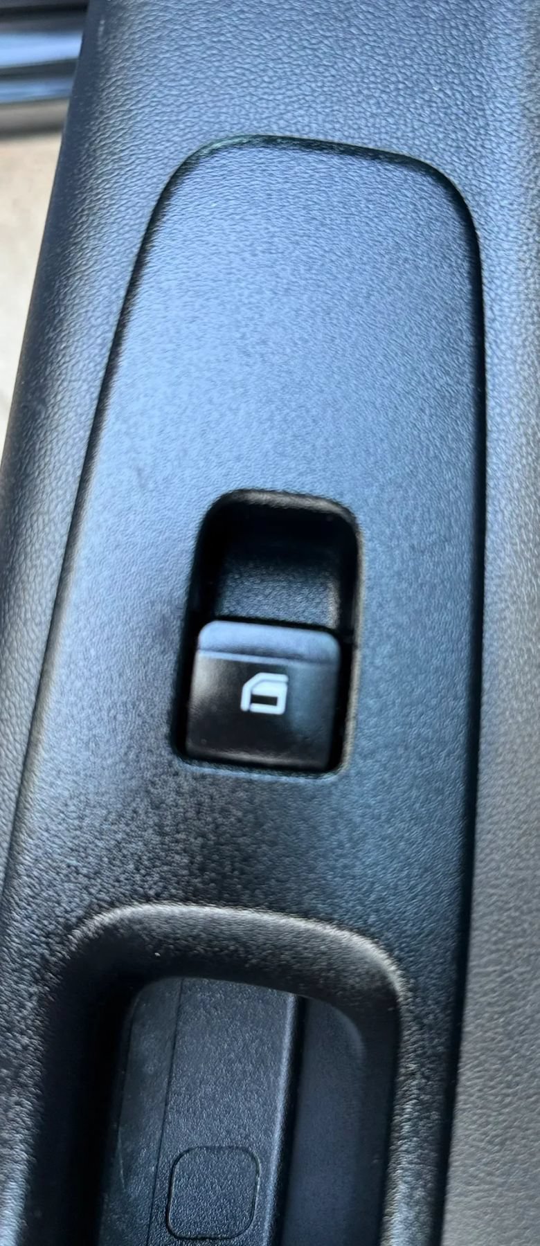 Used 2023 Hyundai Elantra SEL FWD image 29