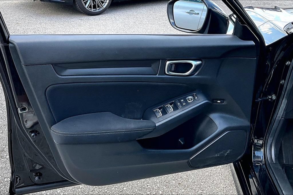 Used 2025 Honda Civic Sport image 19