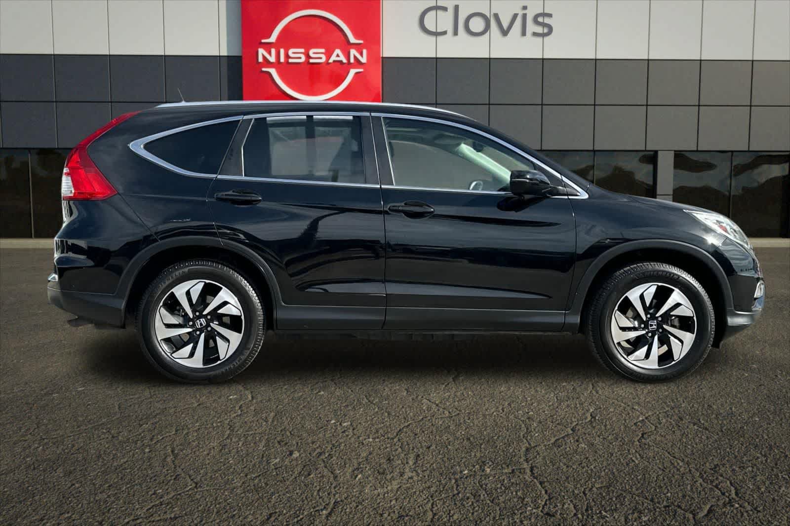 Used 2015 Honda CR-V Touring image 9