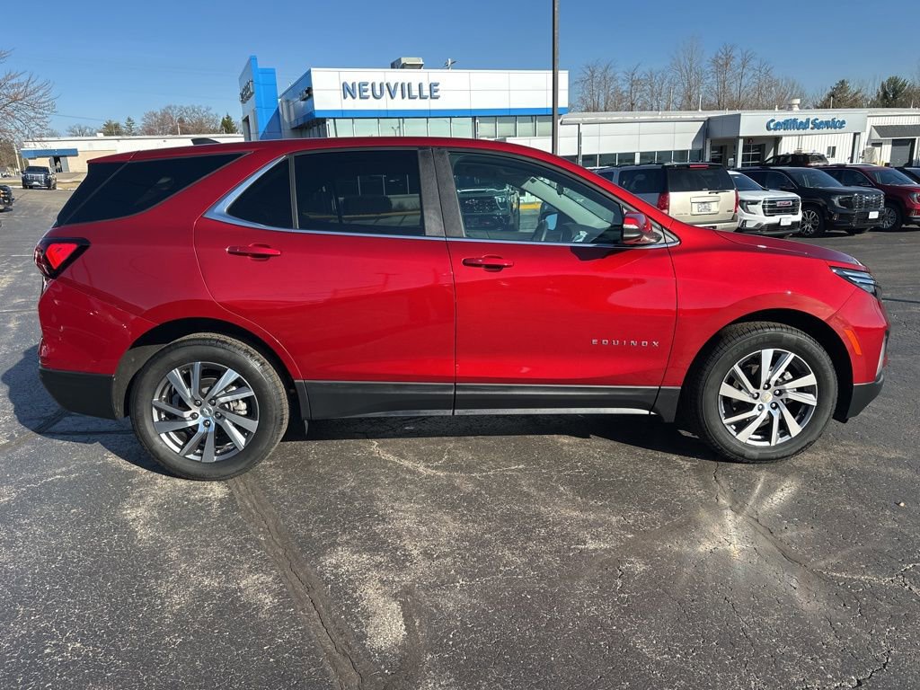 Certified 2024 Chevrolet Equinox LT image 2