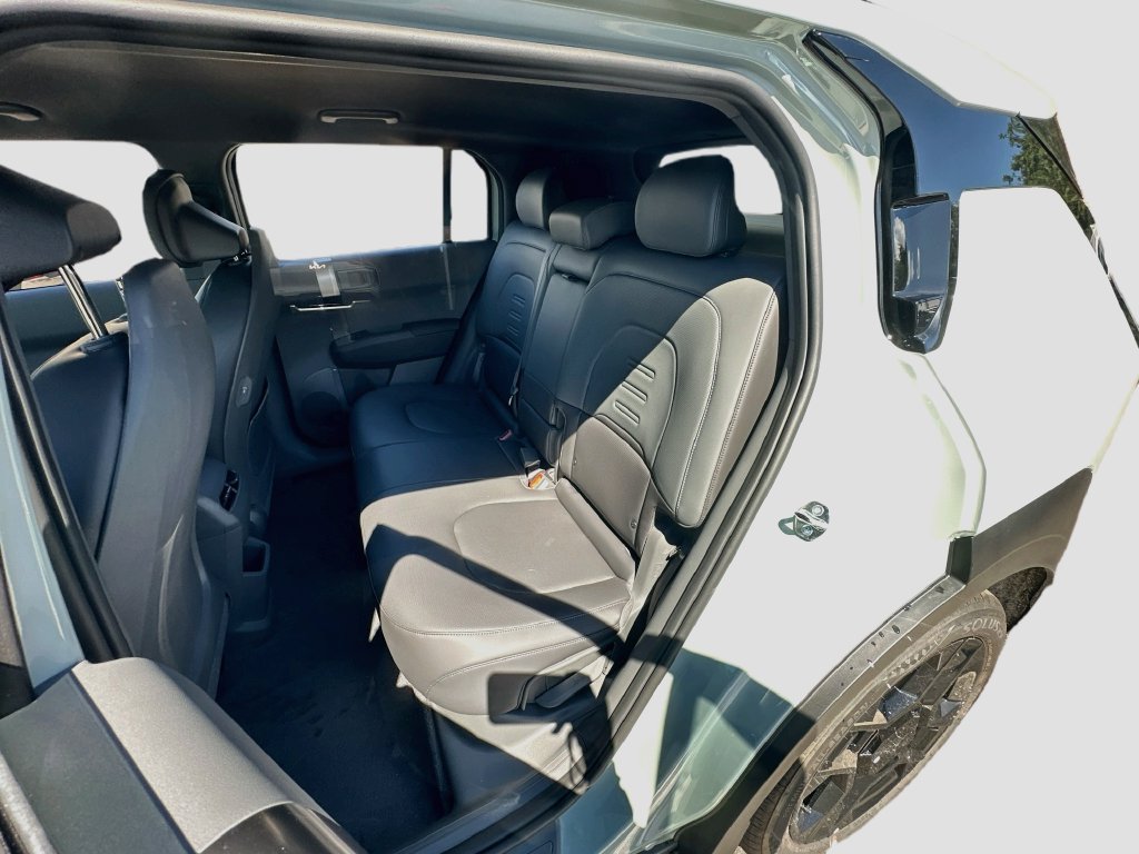 New 2027 Kia EV3 Wind FWD image 24