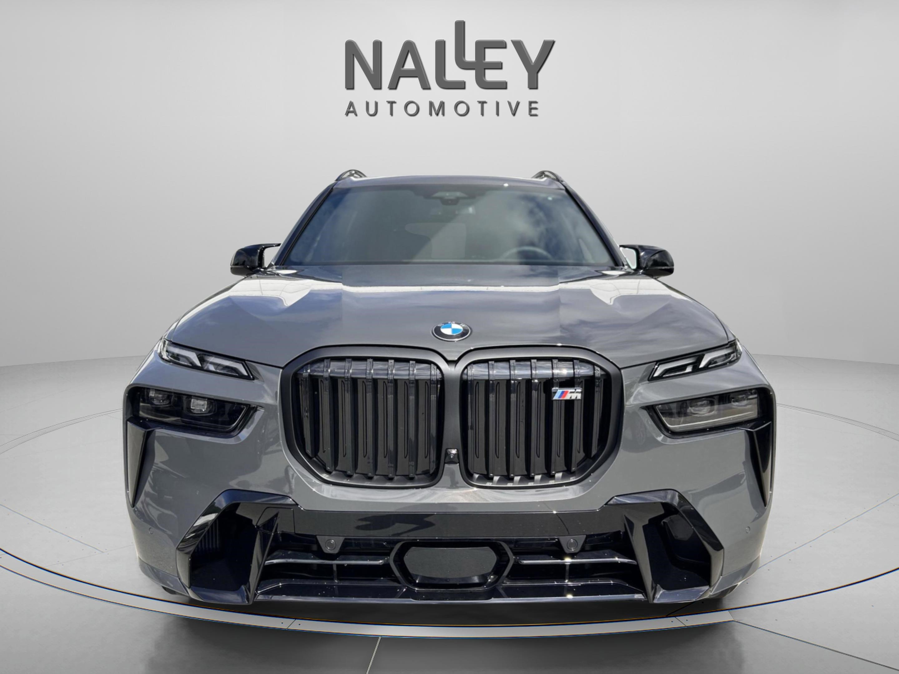 Used 2026 BMW X7 M60i image 6