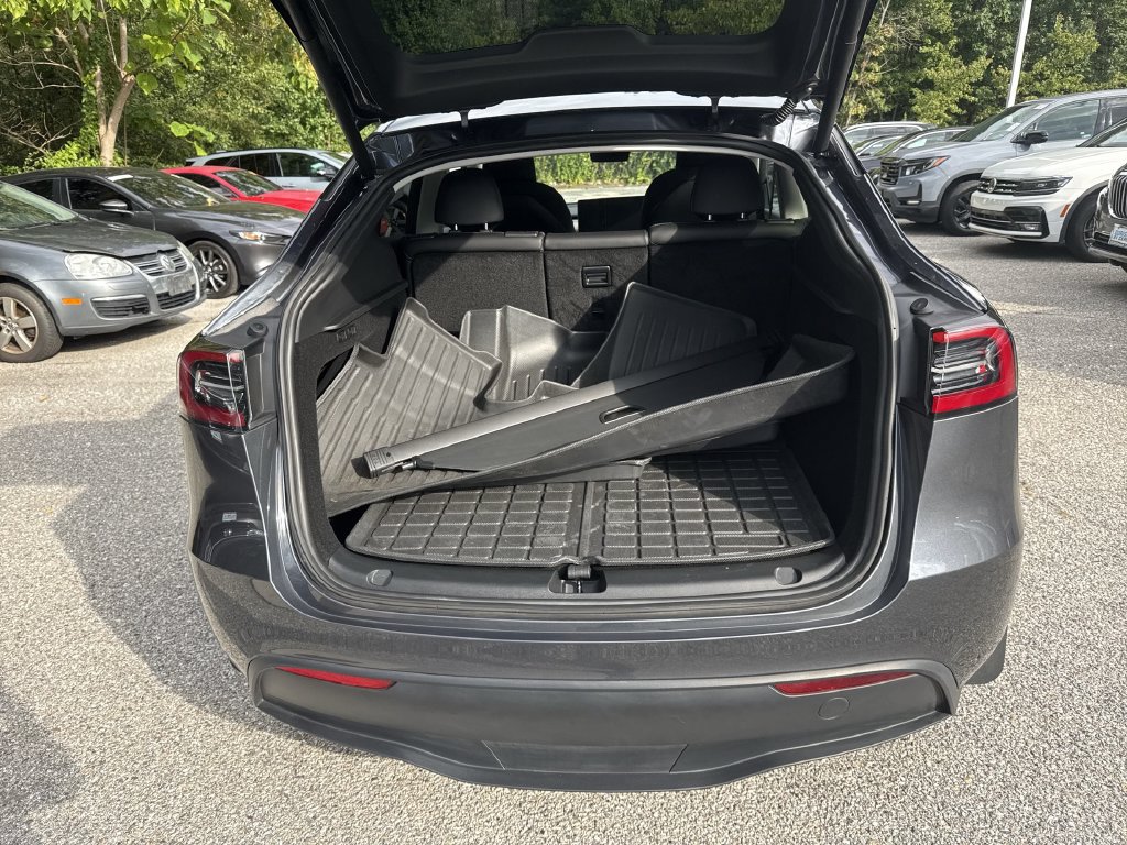 Used 2023 Tesla Model Y Long Range AWD/4WD image 20